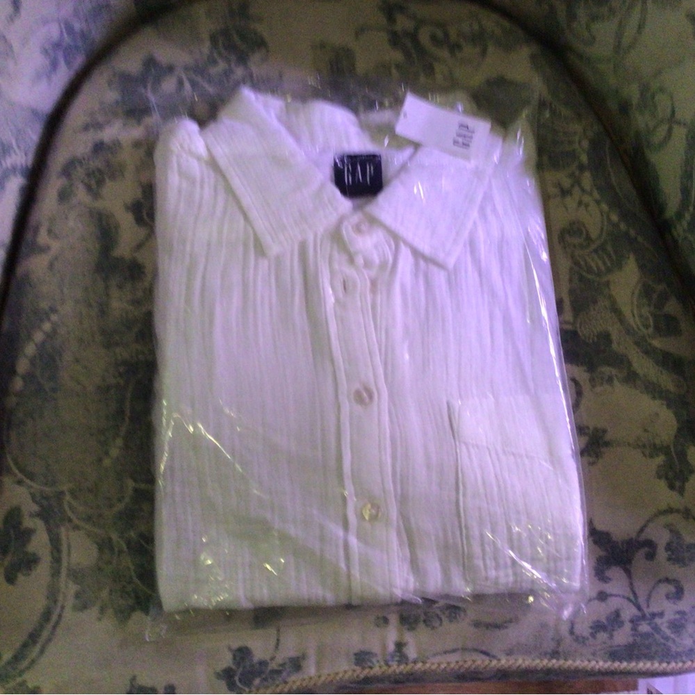 NWT oversized Gap Cotton Gauze Button-Down Shirt PL fits XL? - Picture 3 of 3